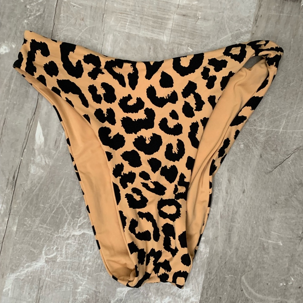 LEOPARD ONLY Toluca vesta midi size small high waisted bikini bottoms